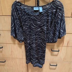 A line printed blouse